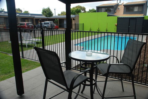 Mitchell On Main Motel & Apartments - Accommodation Mount Tamborine 2