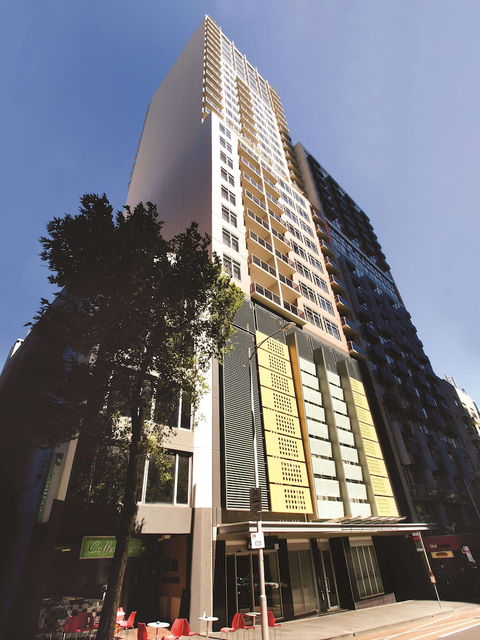 Oaks Melbourne On Lonsdale Suites - Accommodation Mount Tamborine 1