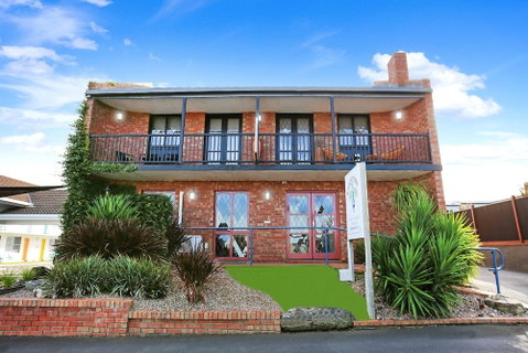 Tudor Motor Inn Warrnambool - Accommodation Mount Tamborine 0