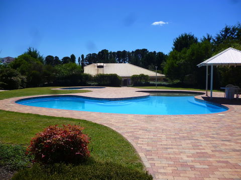 Sundown Villas - Accommodation Mount Tamborine 0