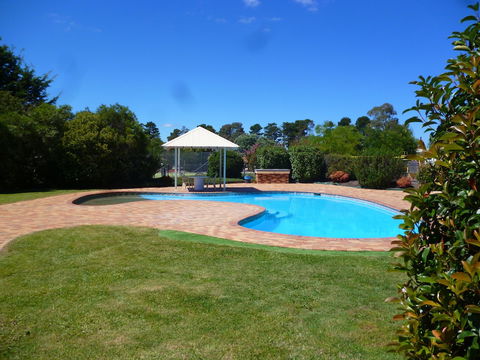 Sundown Villas - Accommodation Mount Tamborine 3