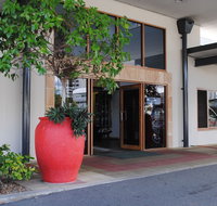 Bay Village Tropical Retreat  Apartments