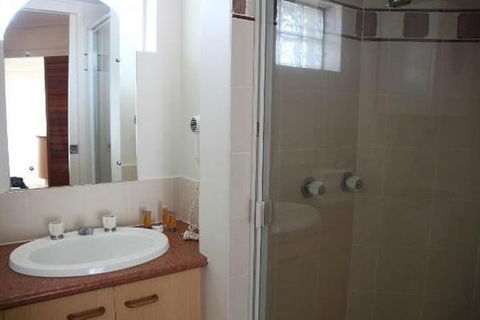 Rays Resort - Accommodation Mount Tamborine 4