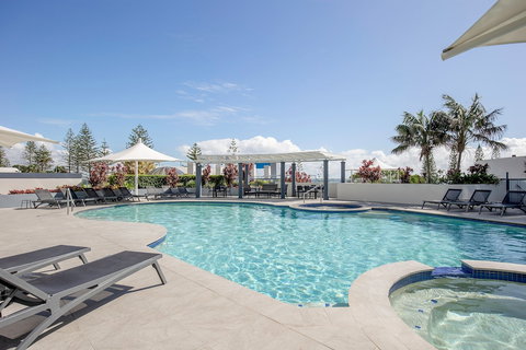 Mantra Mooloolaba Beach - Accommodation Mount Tamborine 1