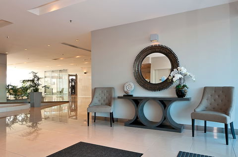 Grand Apartments - Accommodation Mount Tamborine 6