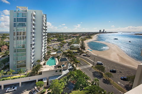 Grand Apartments - Accommodation Mount Tamborine 1