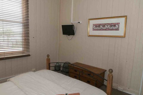 Ulmarra Hotel - Accommodation Mount Tamborine 7