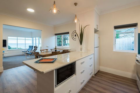 Sunrise At Penguin - Accommodation Mount Tamborine 7