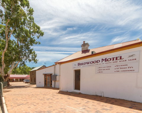 Birdwood Motel - Accommodation Mount Tamborine 2