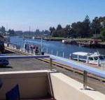 Dockside Waterfront Indulgence - Accommodation Mount Tamborine