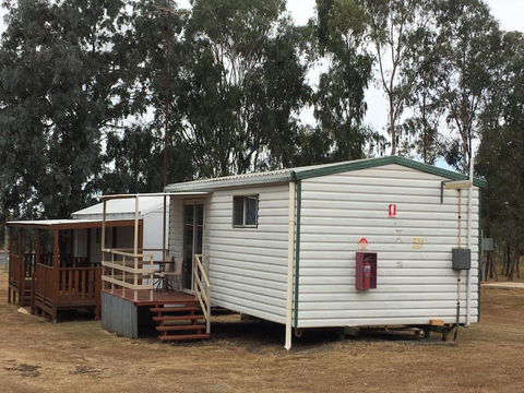 Oakridge Motel Tourist Park - Accommodation Mount Tamborine 5