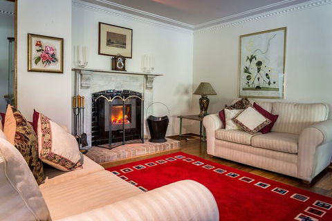 Stokers Lodge - Accommodation Mount Tamborine 7