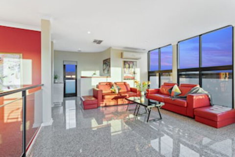 Villa De Marseilles Melbourne - Accommodation Mount Tamborine 0