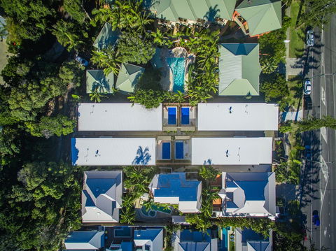 A PERFECT STAY - KoKo's Beach Houses 1 And 2 - Accommodation Mount Tamborine 5