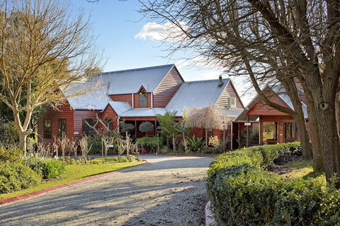 Vivere Retreat - Accommodation Mount Tamborine 1