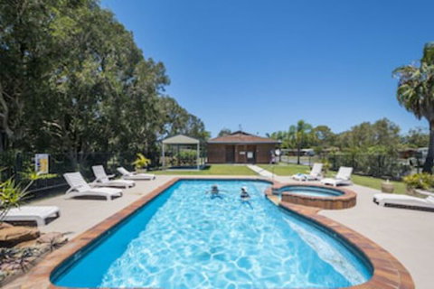 Yamba Waters Holiday Park - Accommodation Mount Tamborine 0