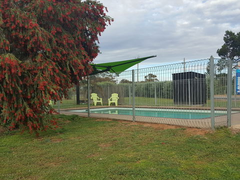 Sea Lake Motel - Accommodation Mount Tamborine 0