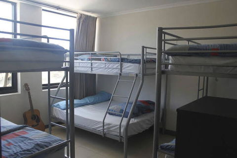 Dickson Backpackers - Accommodation Mount Tamborine 6