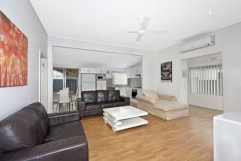 Oakland Cottage - Accommodation Mount Tamborine 0