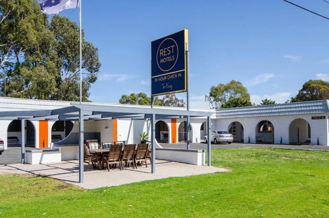 Rest Motels Naracoorte - Accommodation Mount Tamborine 6