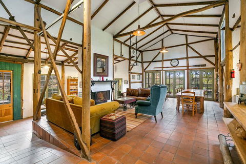 Taradale House Estate - Accommodation Mount Tamborine 3