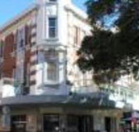 The Crown  Anchor Hotel - Accommodation Mount Tamborine