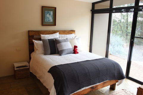 Down To Earth Farm Retreat - Accommodation Mount Tamborine 6