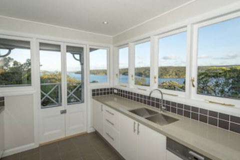 Royal National Park Cottages - Accommodation Mount Tamborine 0