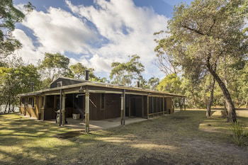 Myer House - Accommodation Mount Tamborine 1