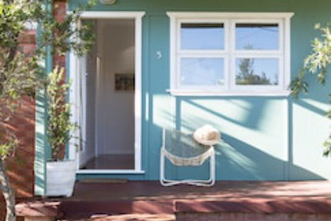 Artist Retreat - Accommodation Mount Tamborine 0