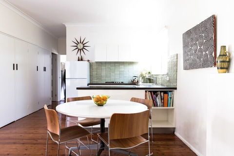 Artist Retreat - Accommodation Mount Tamborine 5