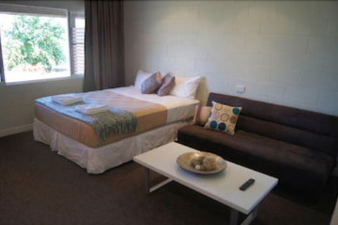 Forrest Beach Hotel - Accommodation Mount Tamborine 3