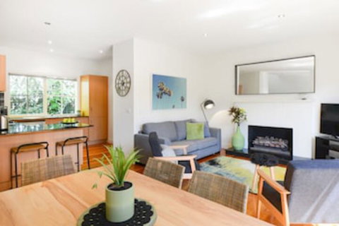 BOUTIQUE STAYS - Brighton Abode - Accommodation Mount Tamborine 0