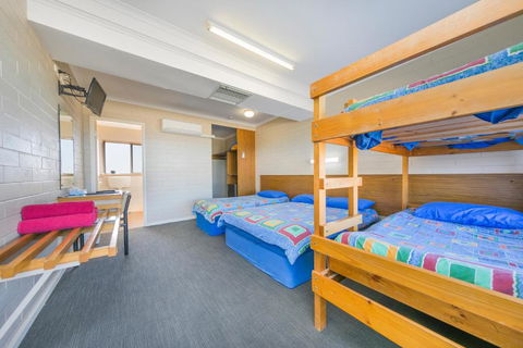 Nullarbor Roadhouse - Accommodation Mount Tamborine 6