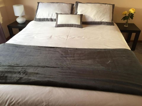 Penguin Seaside Homestay - Accommodation Mount Tamborine 3