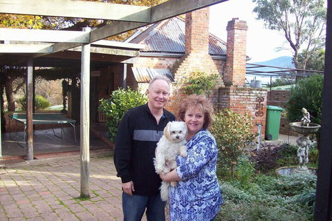 Colonial Inn Guest Rooms - Accommodation Mount Tamborine 3