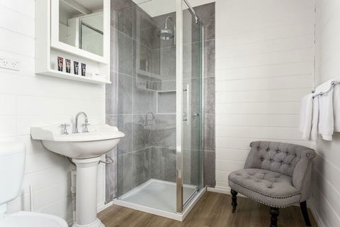 Tasmania Frankford Road (i) - Accommodation Mount Tamborine 7