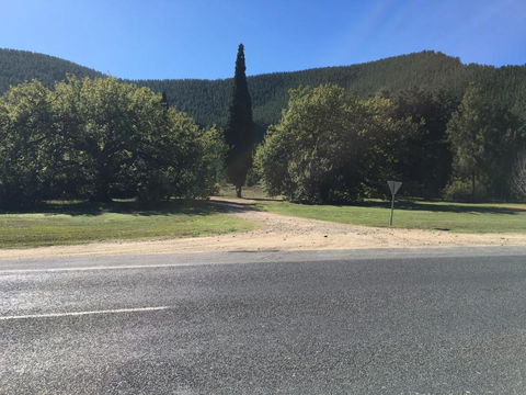 La Casa - Accommodation Mount Tamborine 5