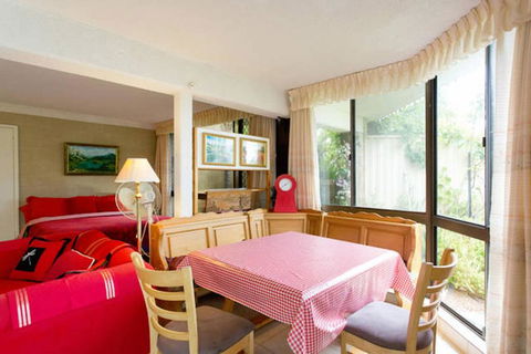 Beach Haven Studio - Accommodation Mount Tamborine 2