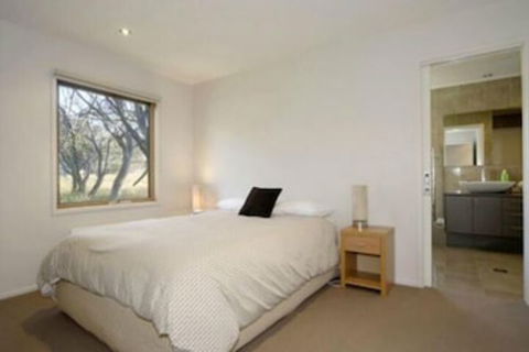 Ski Break - Accommodation Mount Tamborine 5