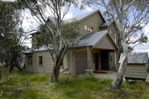 Ski Break - Accommodation Mount Tamborine 1