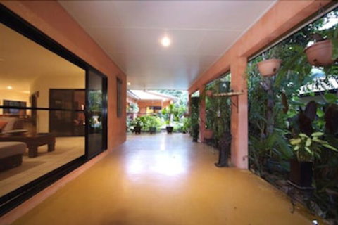 Hacienda Cooya Beach - Accommodation Mount Tamborine 2