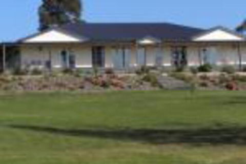 Nyora Lodge B & B - Accommodation Mount Tamborine 0