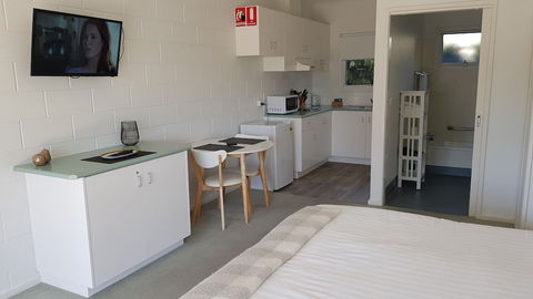 Geelong CBD Accommodation - Accommodation Mount Tamborine 3