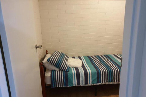 Unit 2 Breakaway Lodge - Accommodation Mount Tamborine 6