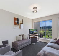 MOYNE VIEWS NO. 2 - Accommodation Mount Tamborine