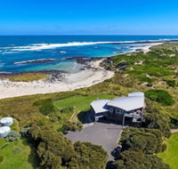 HEARNS BEACH HOUSE - Accommodation Mount Tamborine