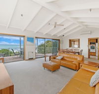 Beachfront - Accommodation Mount Tamborine