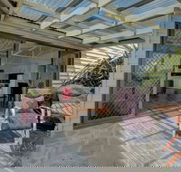 Lagoons Bay Garden Pavillion 1 - Accommodation Mount Tamborine