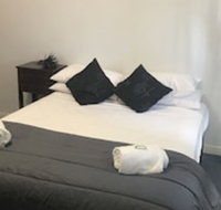 Tin Can Bay Budget Accommodation - Accommodation Mount Tamborine
